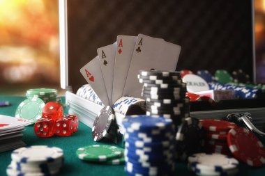 AduQ card game interface on gelora188 slot platform