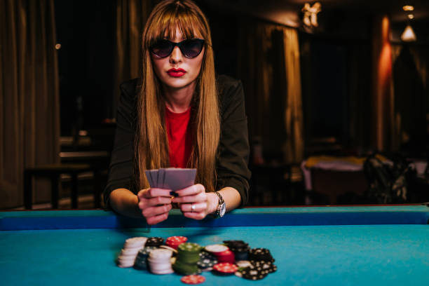 Slot game Mahjong Ways spinning reels