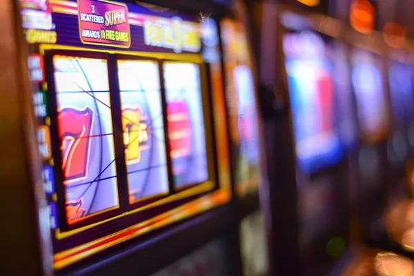Red Tiger slot game interface on gelora188 slot platform